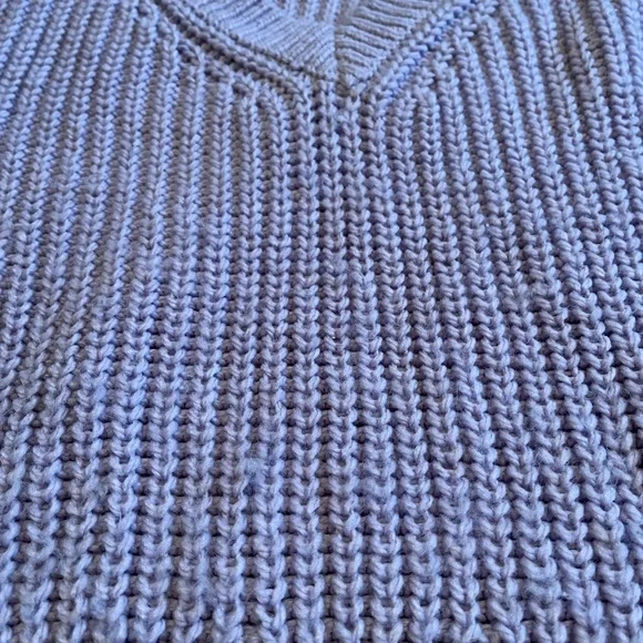 H&M Lavender Knit Sweater - Picture 4 of 6